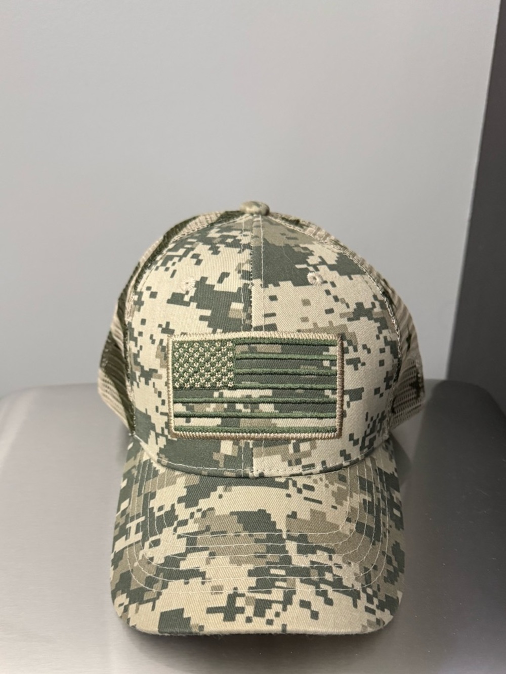 NEW US Flag Patch Tactical Camo mesh baseball hat - brand Pit Bull